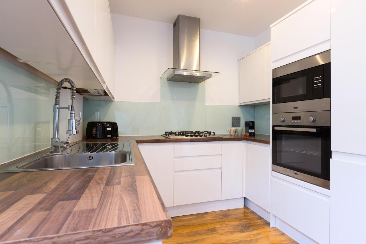 Spacious 4 Bedrooms Flat In New Oxford Street Londra Dış mekan fotoğraf