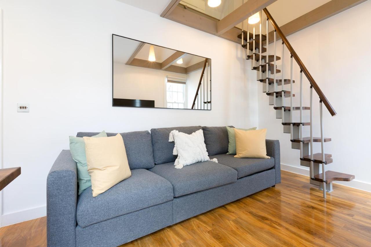 Spacious 4 Bedrooms Flat In New Oxford Street Londra Dış mekan fotoğraf